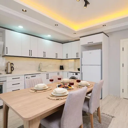 Roombnb Апартаменты *